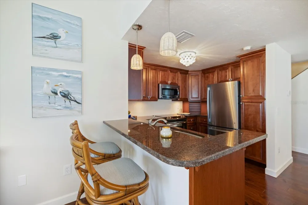 109 BAYSHORE ROAD #10 Nokomis, FL 34275