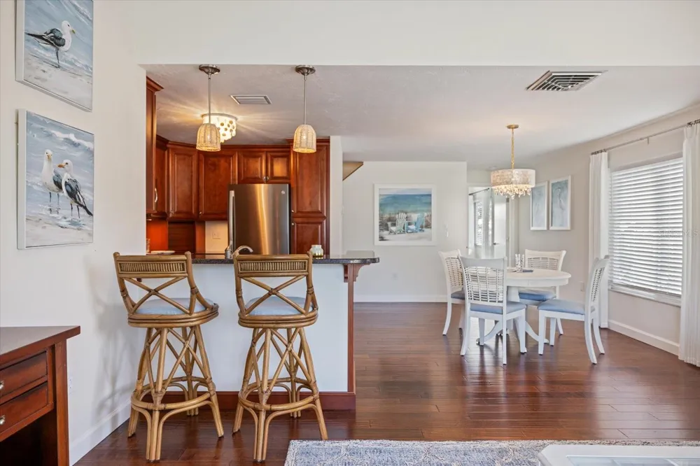 109 BAYSHORE ROAD #10 Nokomis, FL 34275
