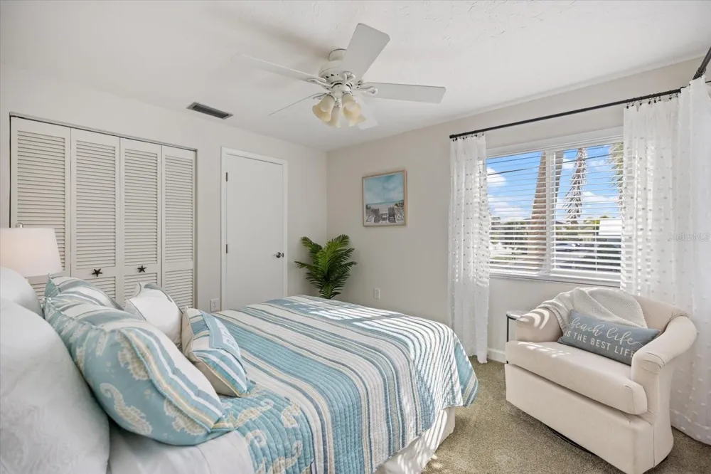 109 BAYSHORE ROAD #10 Nokomis, FL 34275