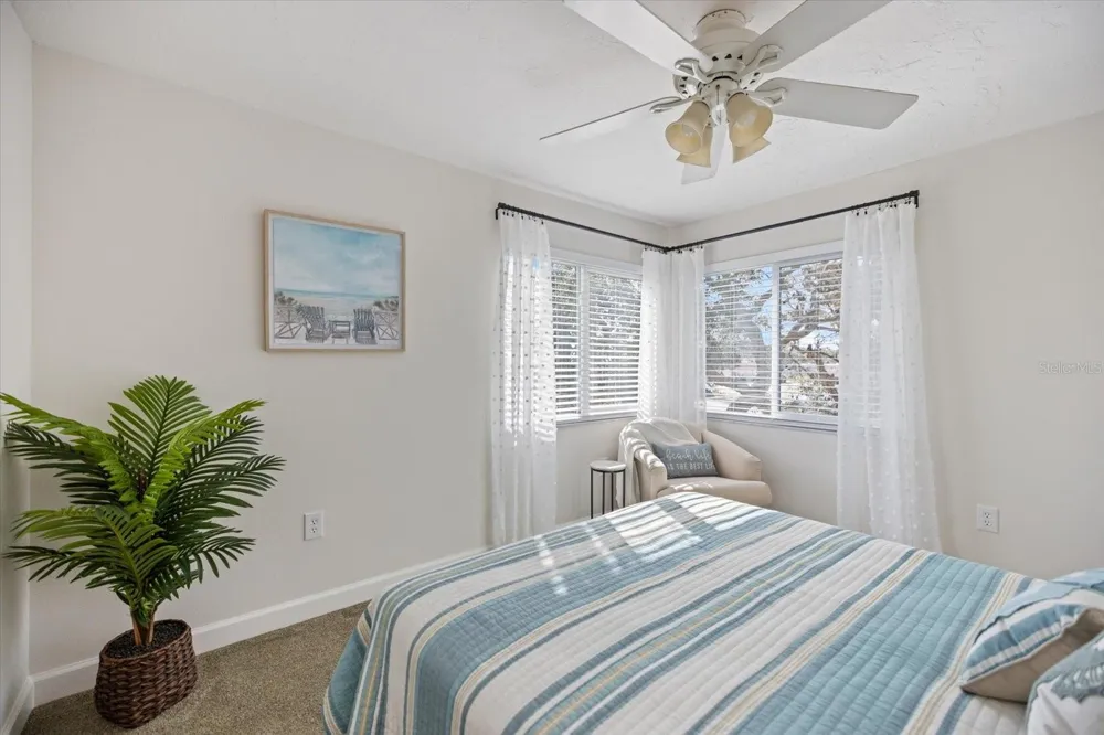 109 BAYSHORE ROAD #10 Nokomis, FL 34275