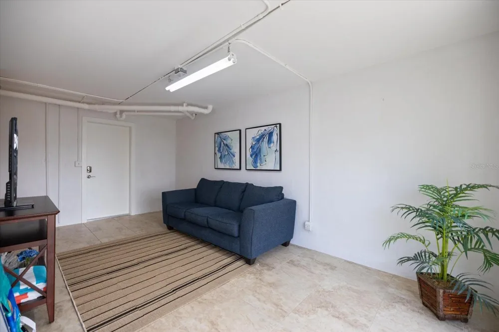 109 BAYSHORE ROAD #10 Nokomis, FL 34275