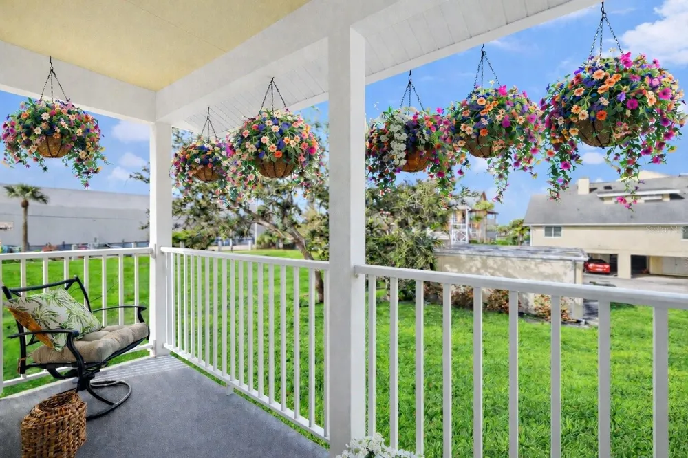 109 BAYSHORE ROAD #10 Nokomis, FL 34275
