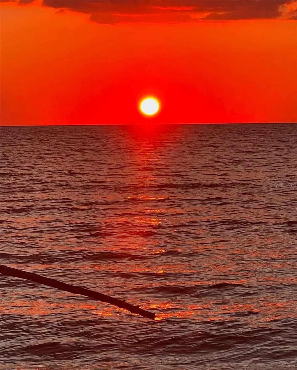 109 BAYSHORE ROAD #10 Nokomis, FL 34275