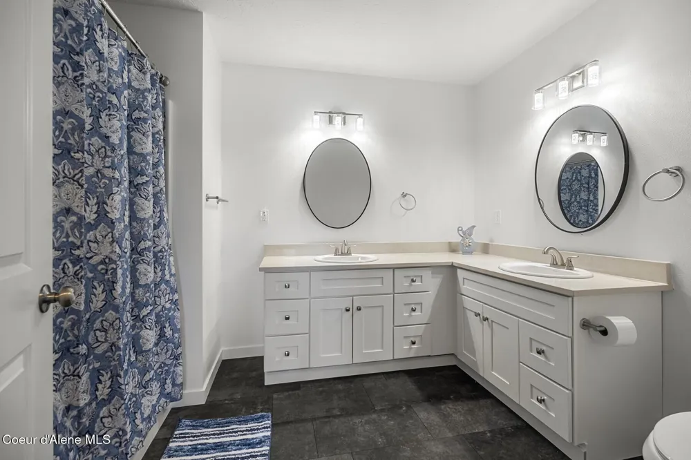 140 Railroad Avenue #Unit 2 Kellogg, ID 83837