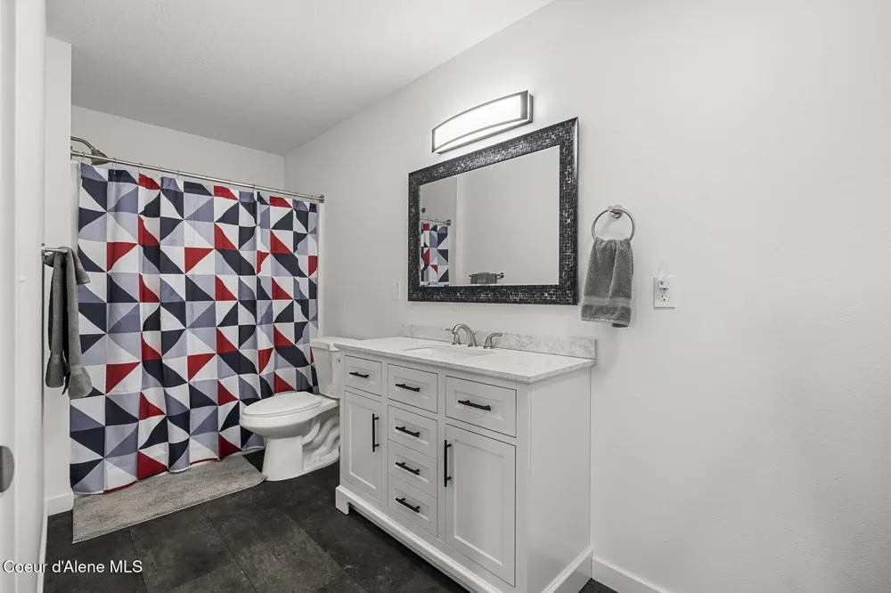 140 Railroad Avenue #Unit 4 Kellogg, ID 83837