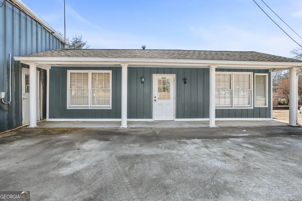 65 A Jefferson ST Newnan, GA 30263
