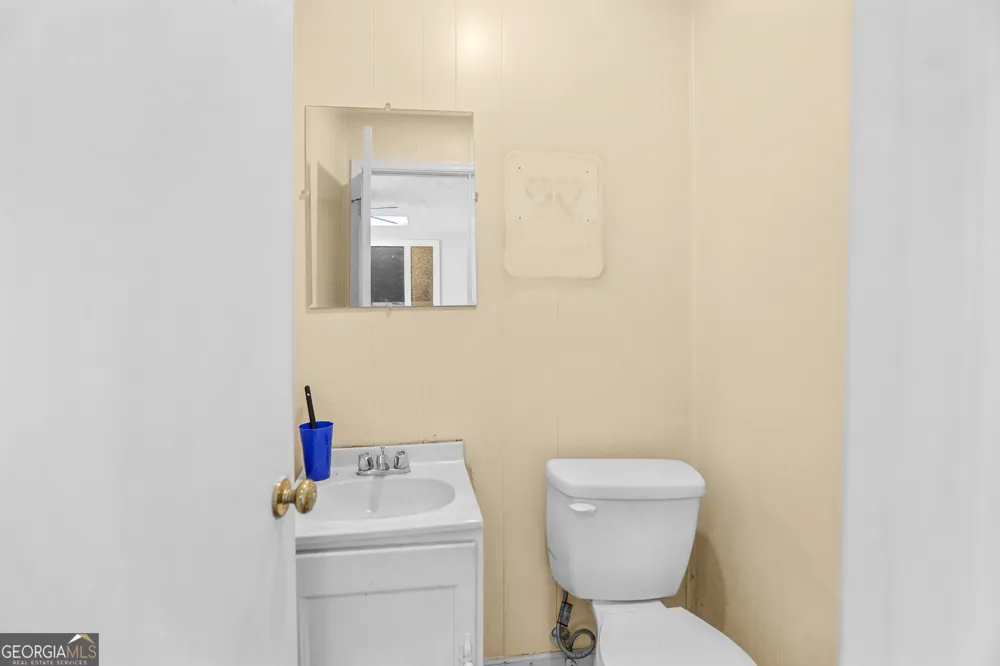 65 A Jefferson ST Newnan, GA 30263