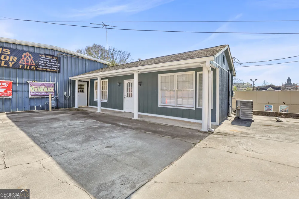 65 A Jefferson ST Newnan, GA 30263