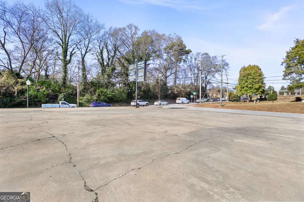 65 A Jefferson ST Newnan, GA 30263