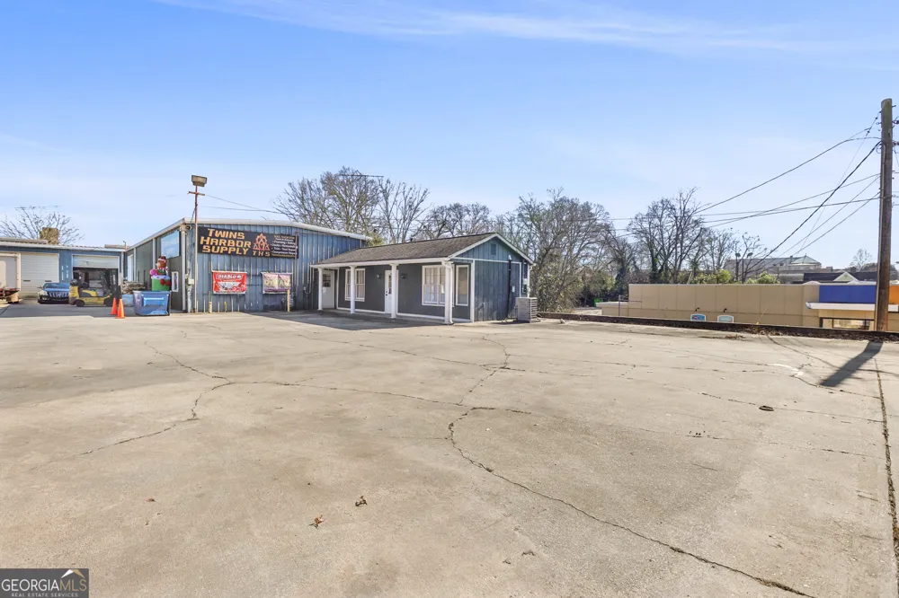 65 A Jefferson ST Newnan, GA 30263