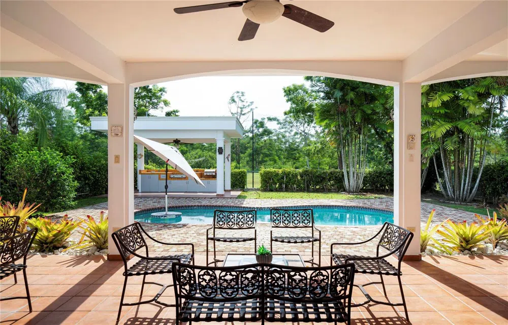 29 HACIENDA CLUB GOLF Y PLAYA Cabo Rojo, PR 00623