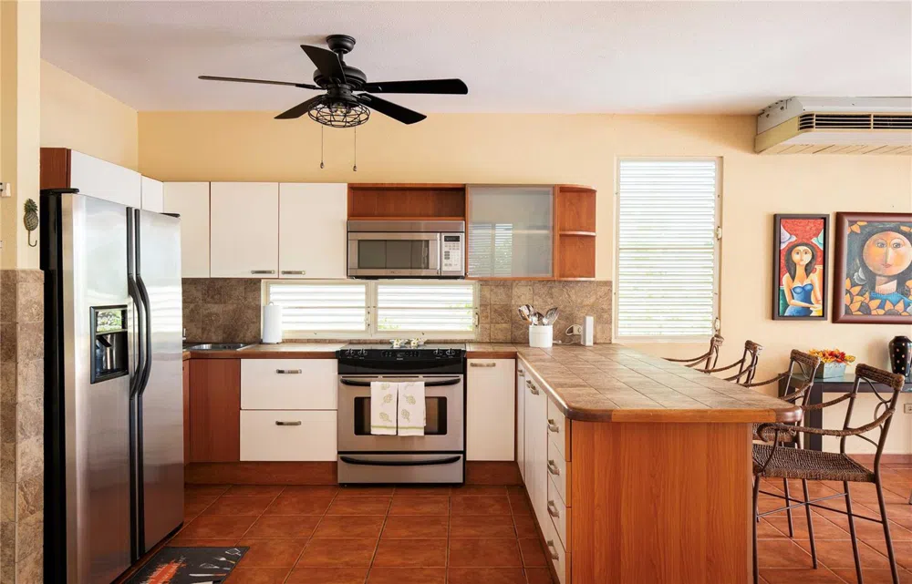 29 HACIENDA CLUB GOLF Y PLAYA Cabo Rojo, PR 00623