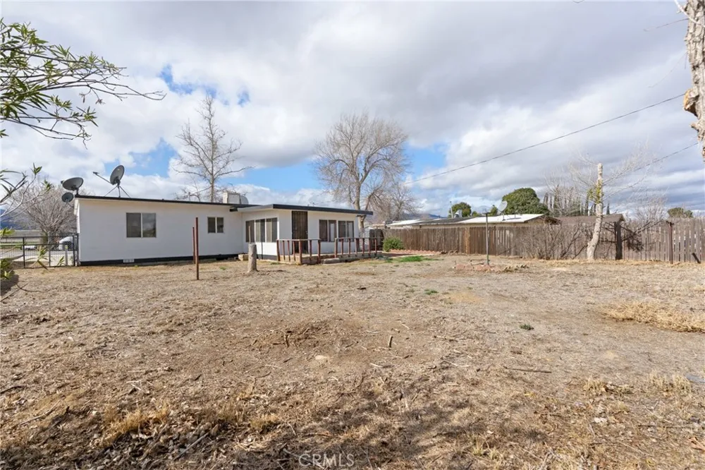 4814 Cebrian Avenue New Cuyama, CA 93254