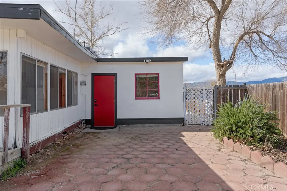 4814 Cebrian Avenue New Cuyama, CA 93254
