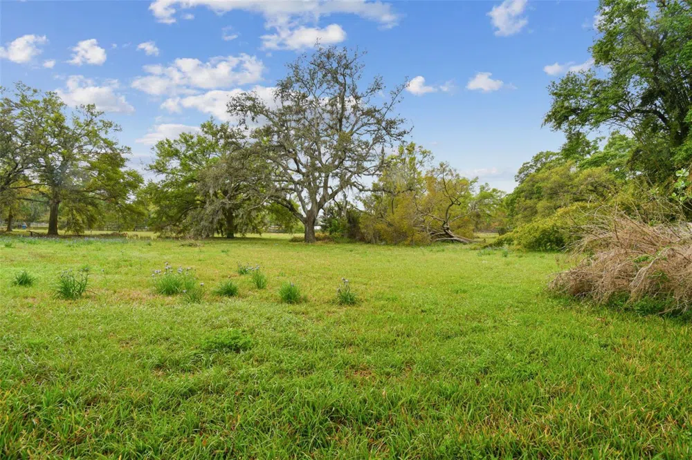 S TAYLOR ROAD Seffner, FL 33584