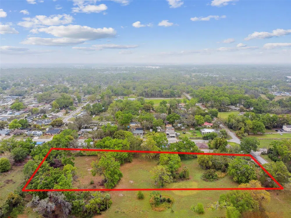 S TAYLOR ROAD Seffner, FL 33584