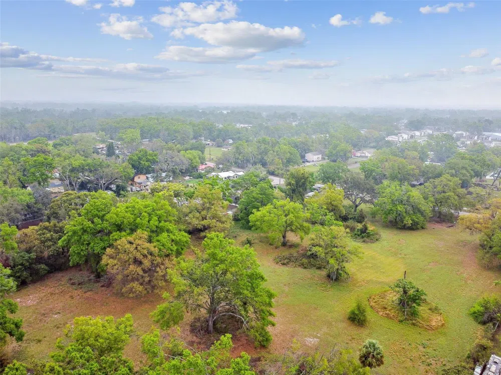 S TAYLOR ROAD Seffner, FL 33584
