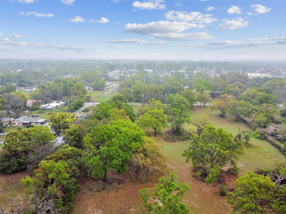 S TAYLOR ROAD Seffner, FL 33584