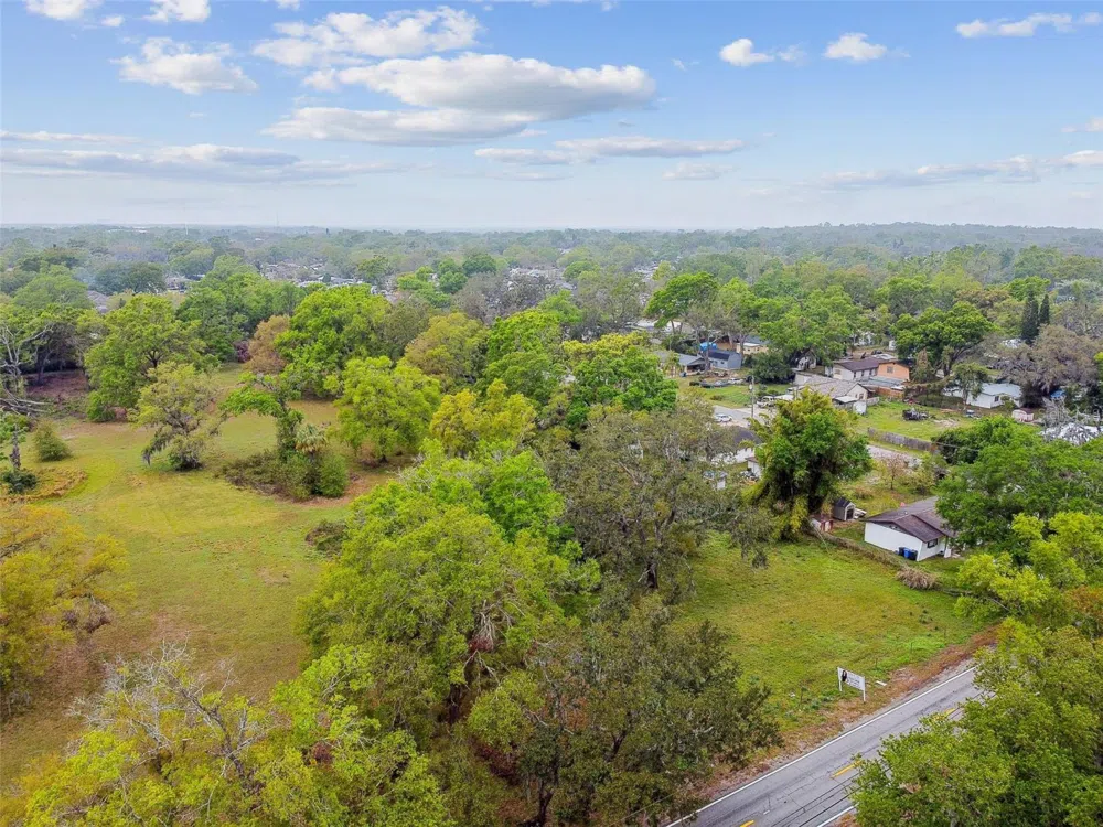 S TAYLOR ROAD Seffner, FL 33584