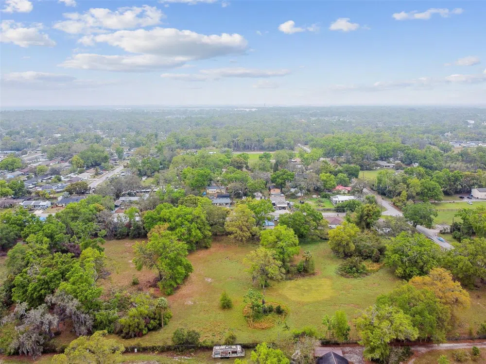 S TAYLOR ROAD Seffner, FL 33584