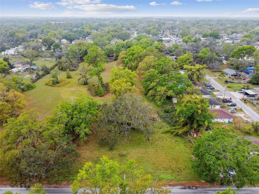S TAYLOR ROAD Seffner, FL 33584