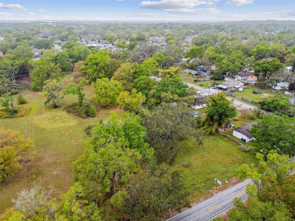 S TAYLOR ROAD Seffner, FL 33584