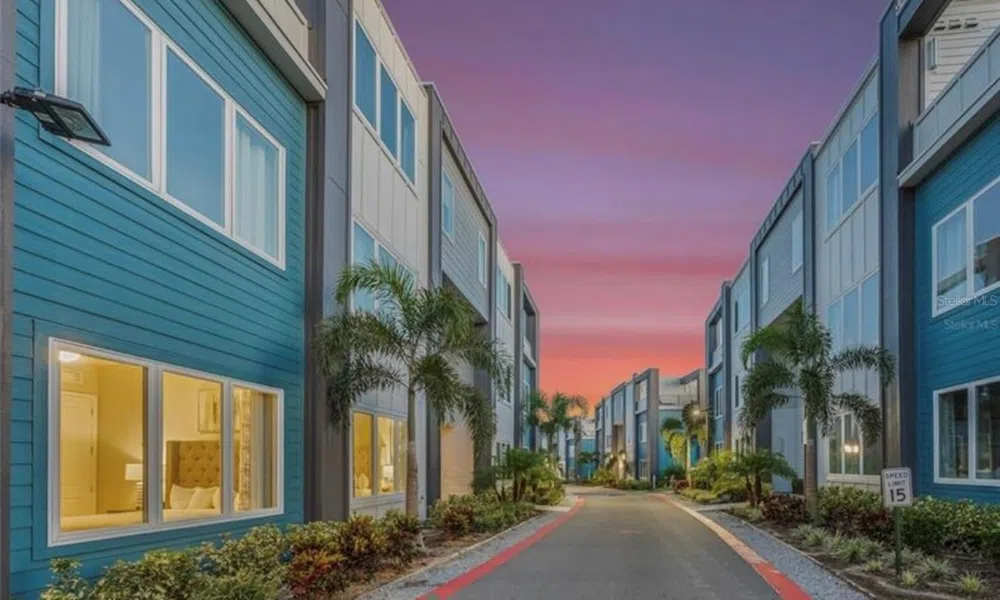 7760 SANDY RIDGE DRIVE #108 Reunion, FL 34747