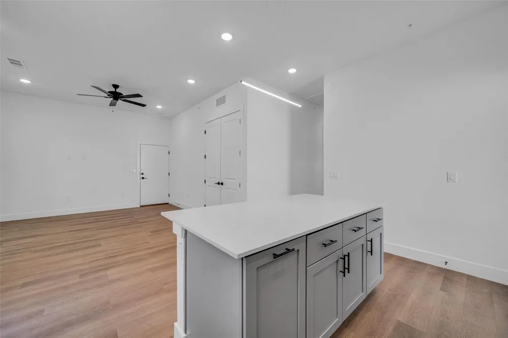 1601 Mustang Drive Marble Falls, TX 78654
