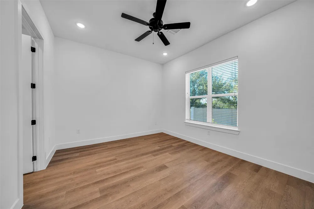 1601 Mustang Drive Marble Falls, TX 78654