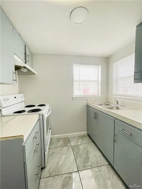 220 W 5th Street Weslaco, TX 78596