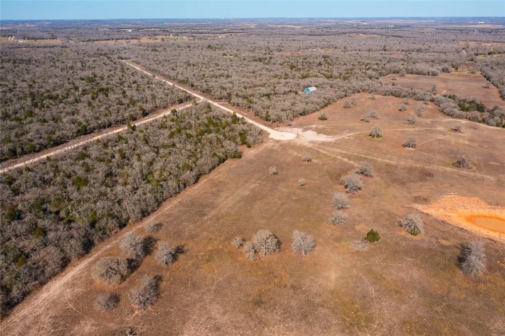18 Oakview Lane Thrall, TX 76578