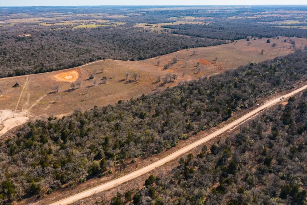 18 Oakview Lane Thrall, TX 76578