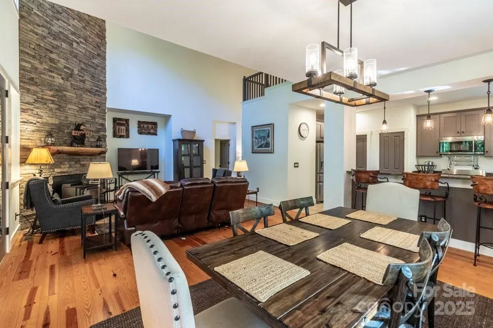 48 Allspice Court Tuckasegee, NC 28783