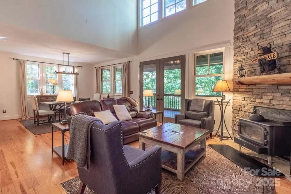 48 Allspice Court Tuckasegee, NC 28783