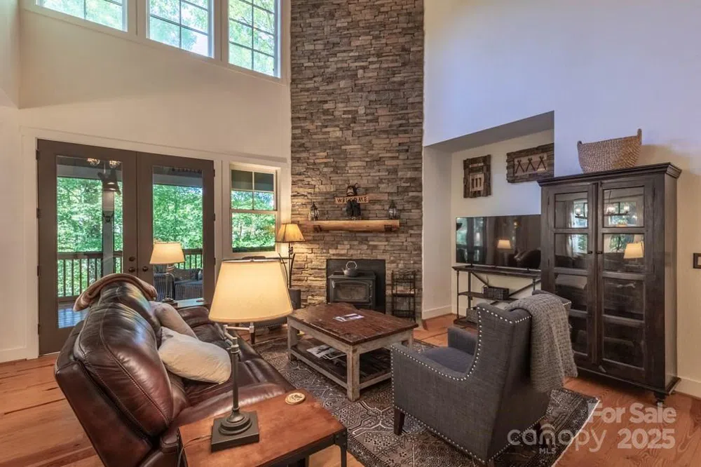 48 Allspice Court Tuckasegee, NC 28783
