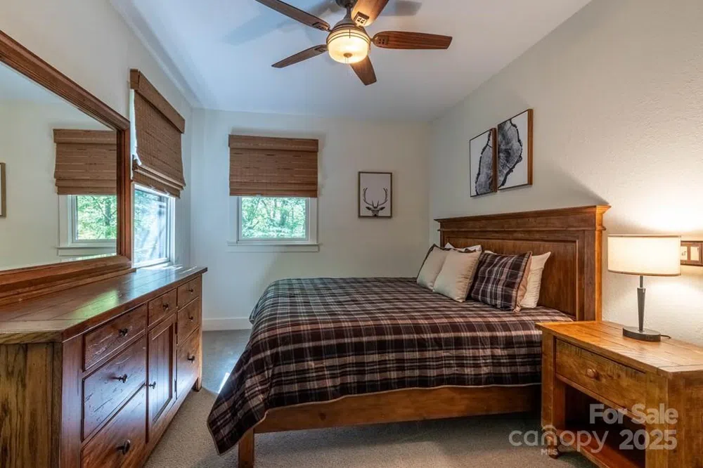 48 Allspice Court Tuckasegee, NC 28783