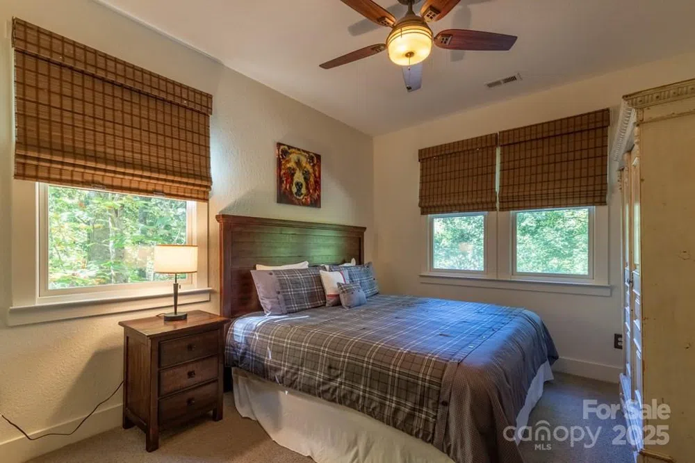 48 Allspice Court Tuckasegee, NC 28783