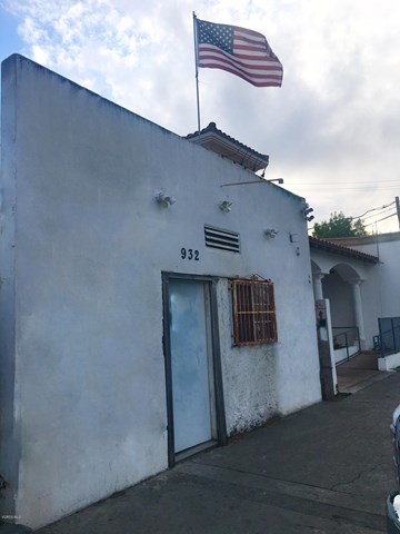 932 W Wooley Road Oxnard, CA 93030