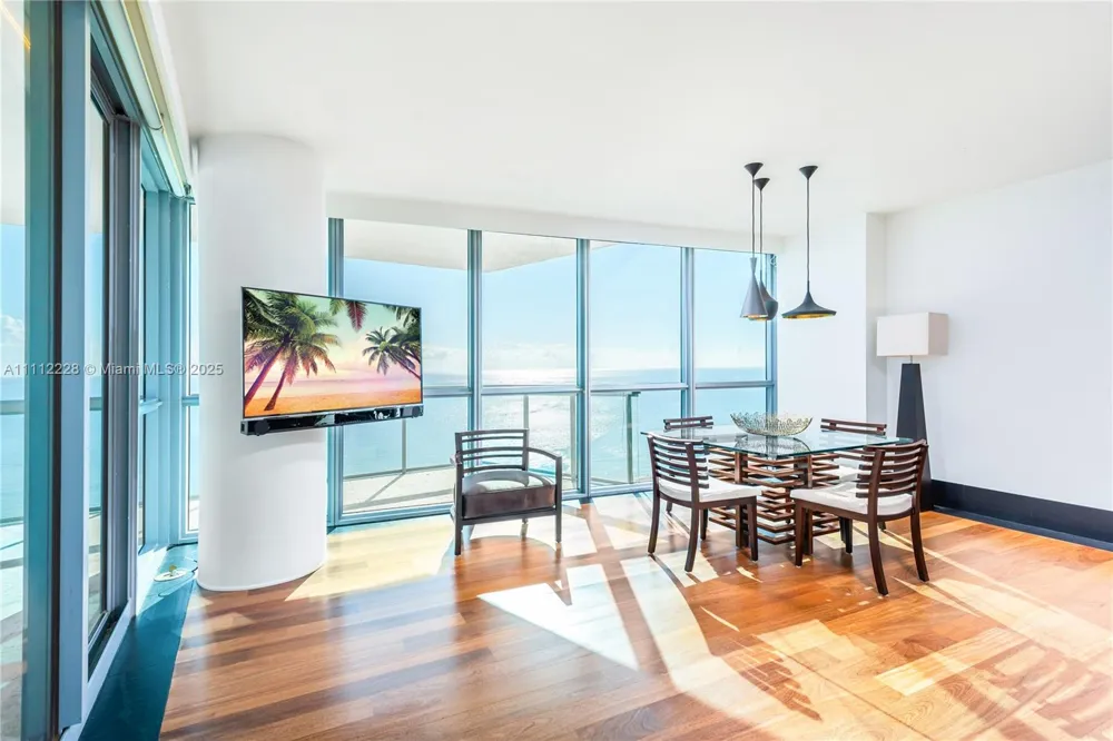 101 20th St #2707 Miami Beach, FL 33139