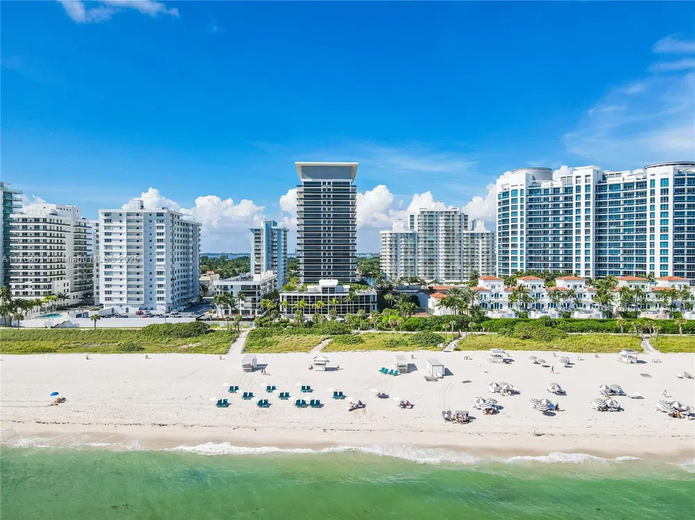 5875 Collins Ave #1704 Miami Beach, FL 33140