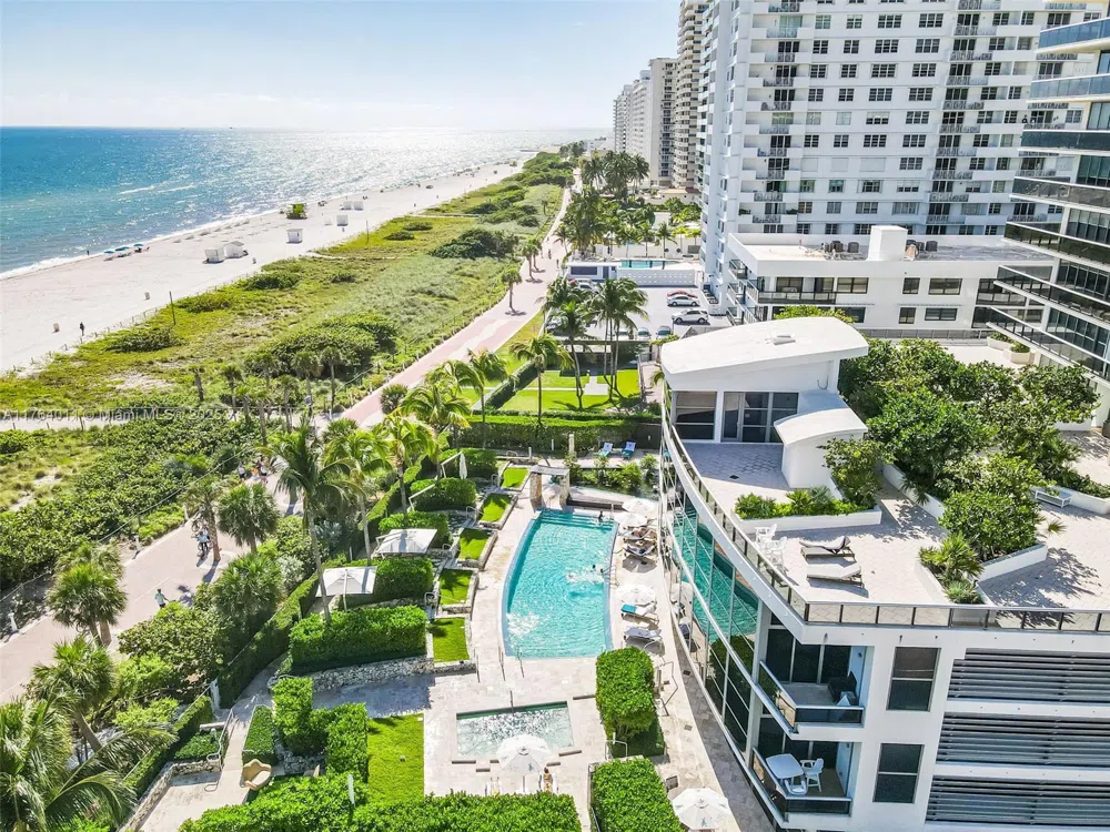 5875 Collins Ave #1704 Miami Beach, FL 33140