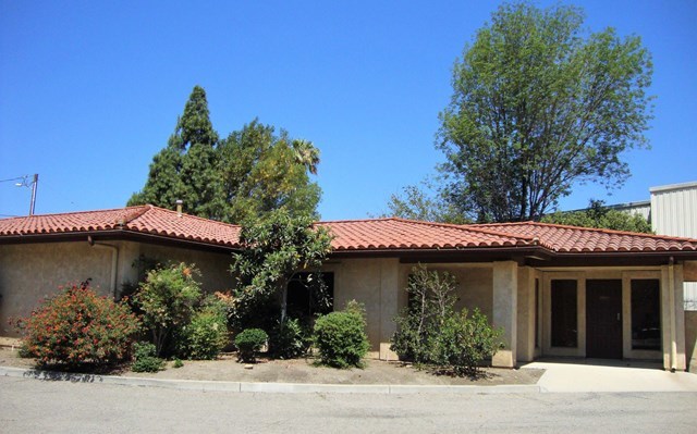 811 W Telegraph Road Santa Paula, CA 93060