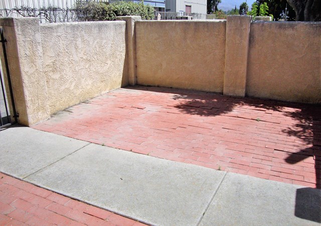 811 W Telegraph Road Santa Paula, CA 93060