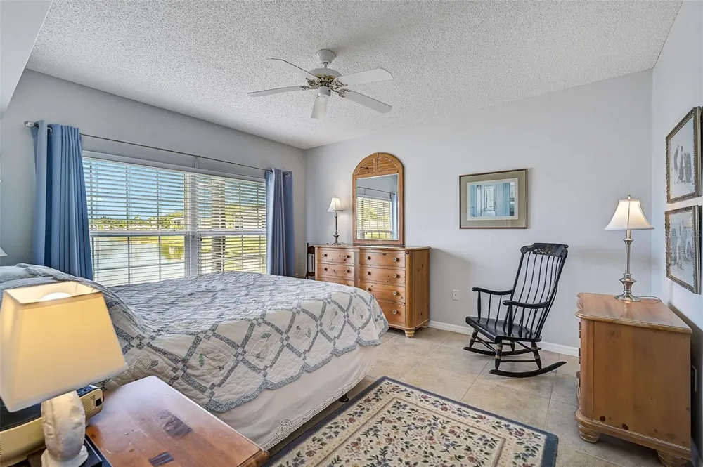 4215 CADDIE DRIVE E #101 Bradenton, FL 34203
