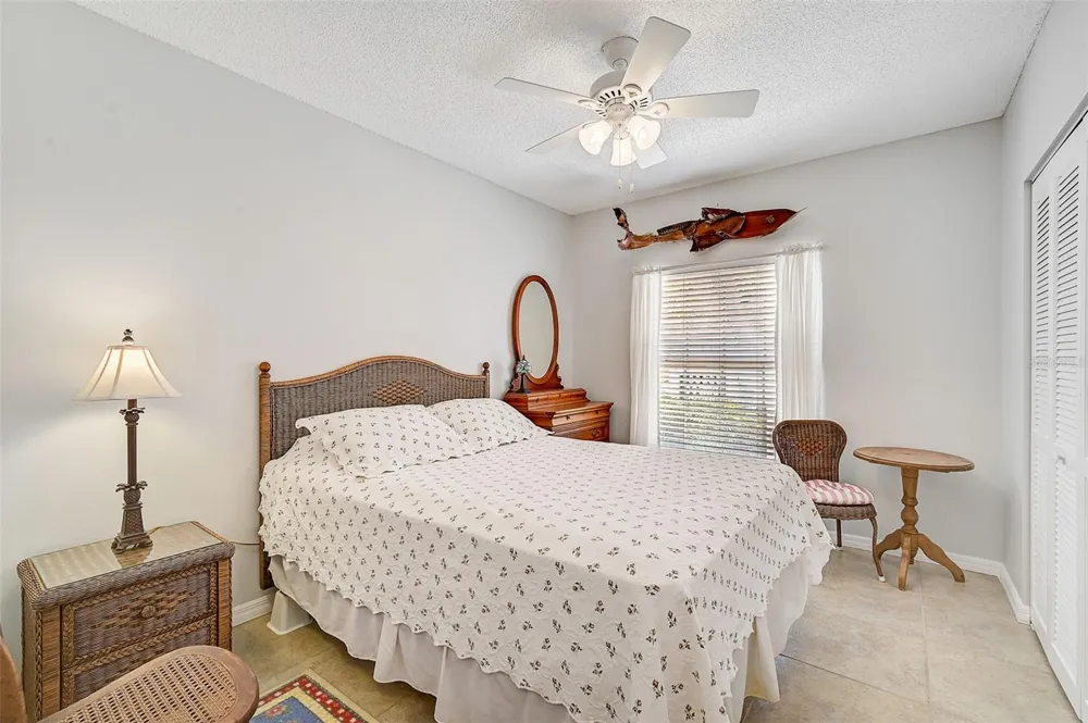 4215 CADDIE DRIVE E #101 Bradenton, FL 34203