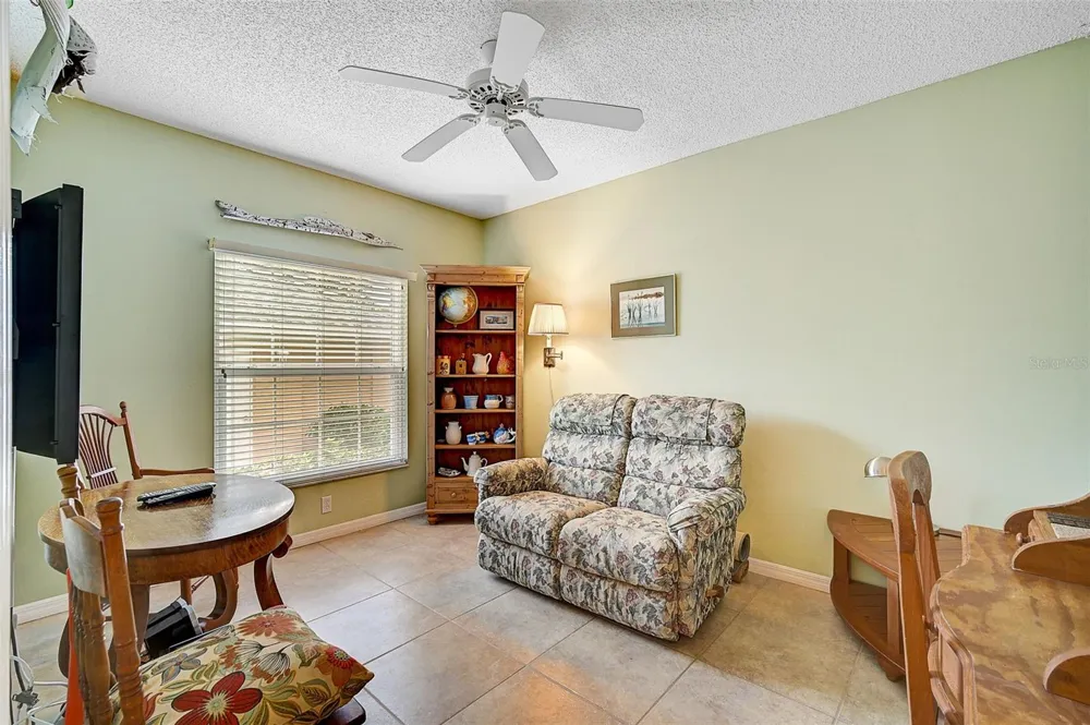 4215 CADDIE DRIVE E #101 Bradenton, FL 34203