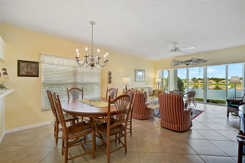 4215 CADDIE DRIVE E #101 Bradenton, FL 34203