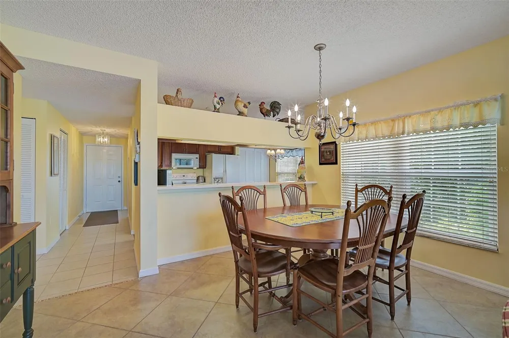 4215 CADDIE DRIVE E #101 Bradenton, FL 34203
