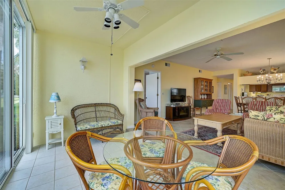 4215 CADDIE DRIVE E #101 Bradenton, FL 34203