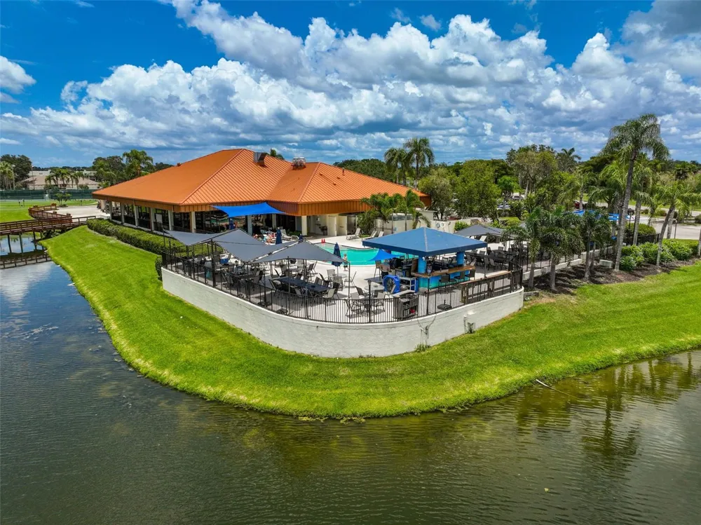 4215 CADDIE DRIVE E #101 Bradenton, FL 34203